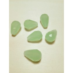 Gocce di cristallo sfaccettato - verde salvia